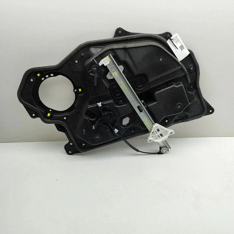 Front door window regulator with motor KB7W5897XA