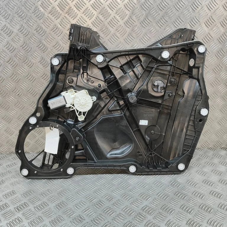 Front door window regulator with motor 4K0959801
