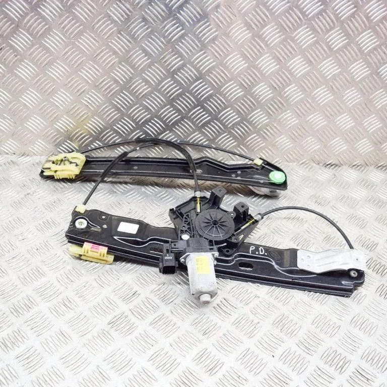Priekšējā el. loga pacēlāja mehānisma komplekts 918957104