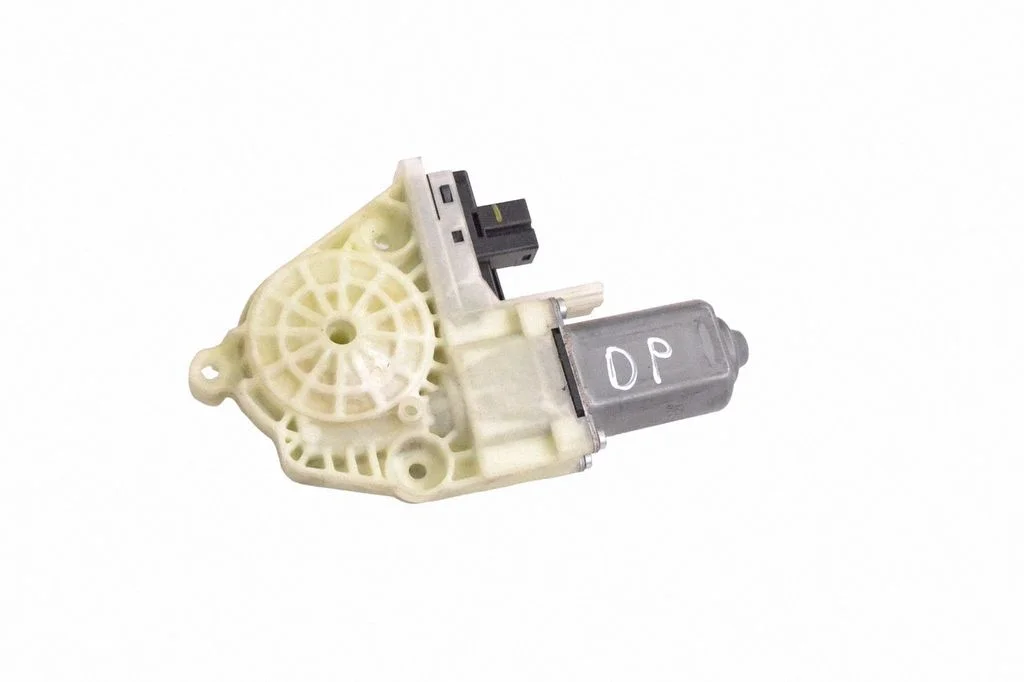 Front door window regulator motor – Porsche Panamera (970) (2009-2017)