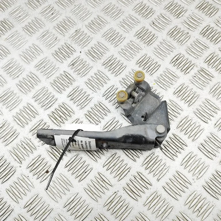 Augšējā rullīša vadotne/ augšējā eņģe 93867644
