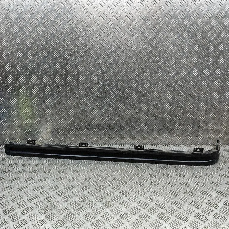 Augšējā rullīša vadotne/ augšējā eņģe JK21V25004AF