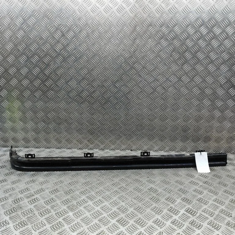 Augšējā rullīša vadotne/ augšējā eņģe JK21V25005AF