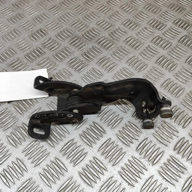 Sliding door upper roller guide/hinge – Volkswagen Sharan (2011-)