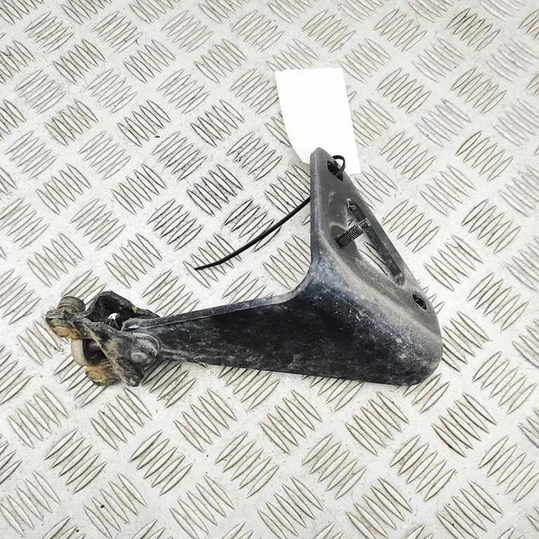 Sliding door lower roller guide/hinge 93451800