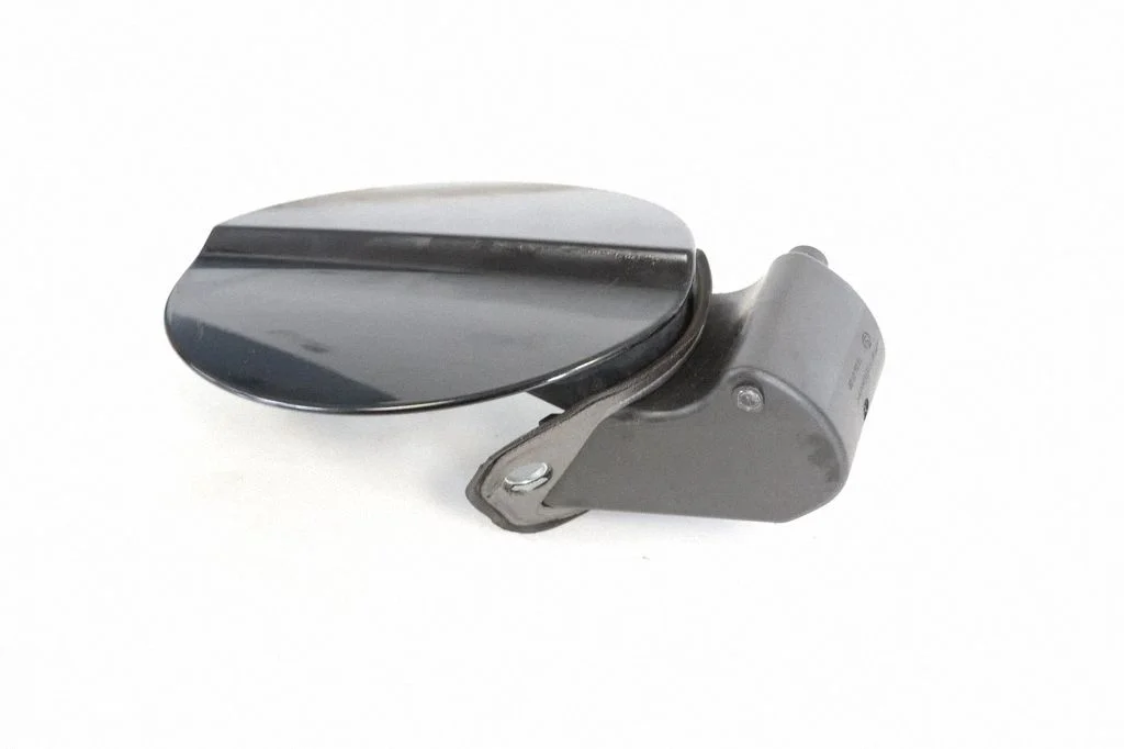 Fuel tank cap – Mercedes-Benz CLS-Class C219 (2003-2011)