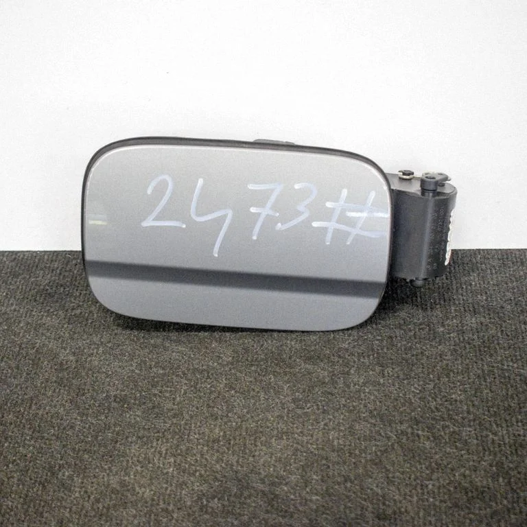 Fuel tank cap – Mercedes-Benz C-Class AMG W204 (2007-2014)