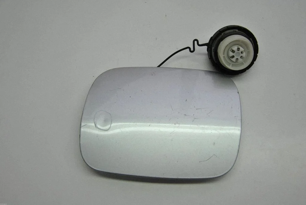 Kütusepaagi kork – Lexus GS 300 350 430 450H (2005-2012)