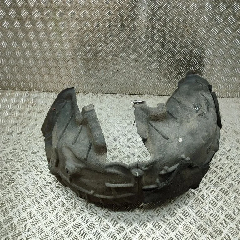 Nadkole tylne 8W0810172G