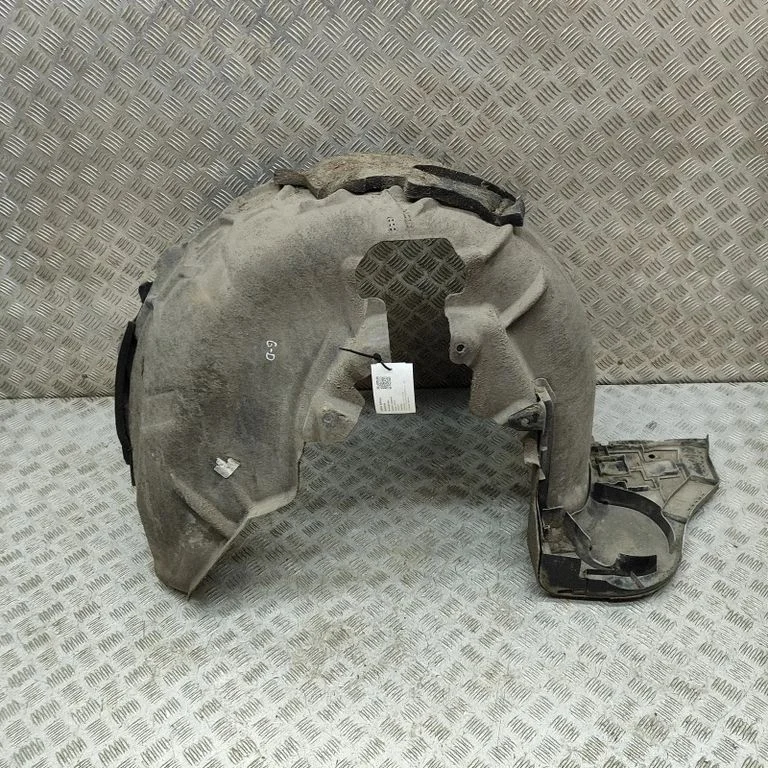 Aizmugurējais dubļusargs (arkas ieliktnis) 4M0810172G