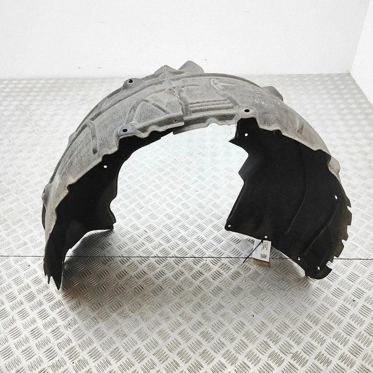Rear arch fender liner splash guards 149261500B