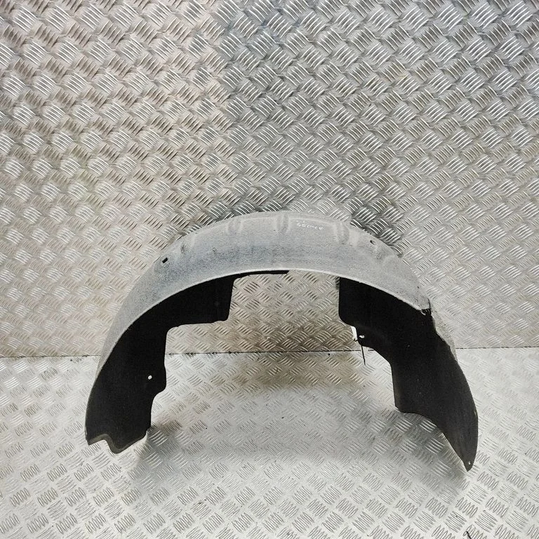 Rear arch fender liner splash guards 3G0810871F