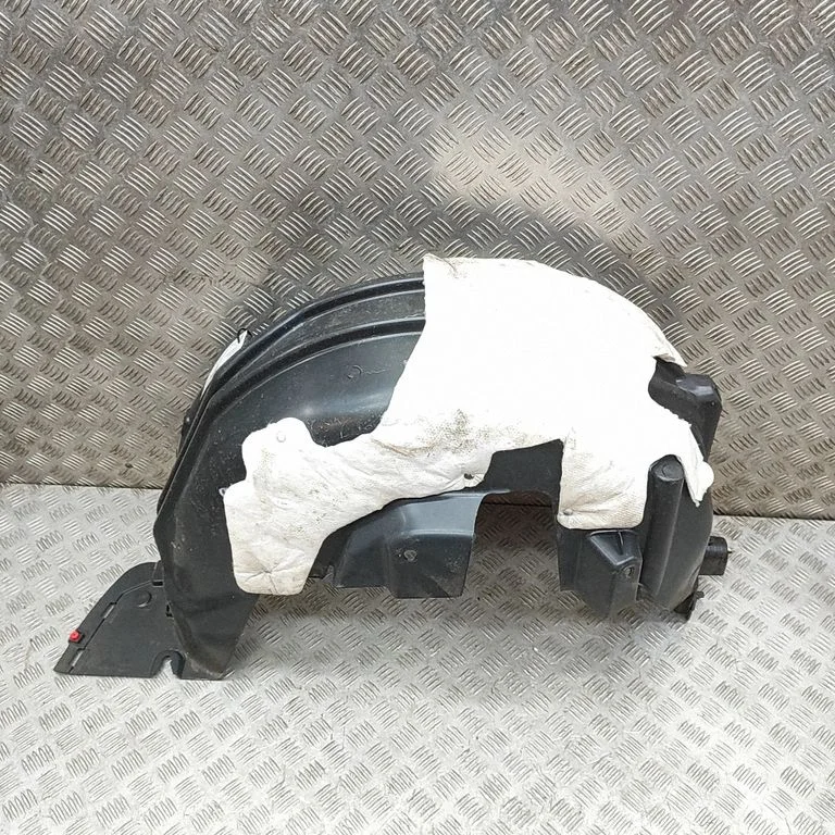 Rear arch fender liner splash guards 9832023580