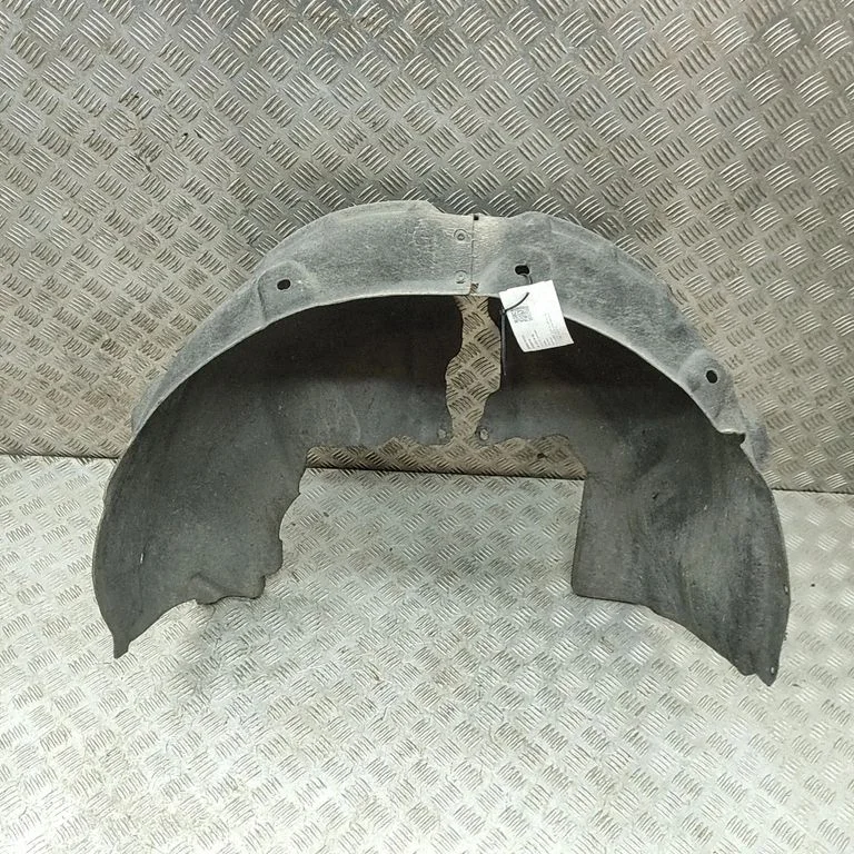 Rear arch fender liner splash guards 4G0810171B