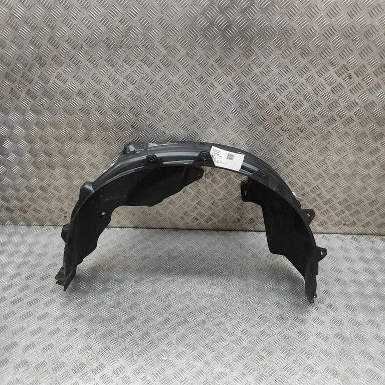 Rear arch fender liner splash guards SC2E3102130