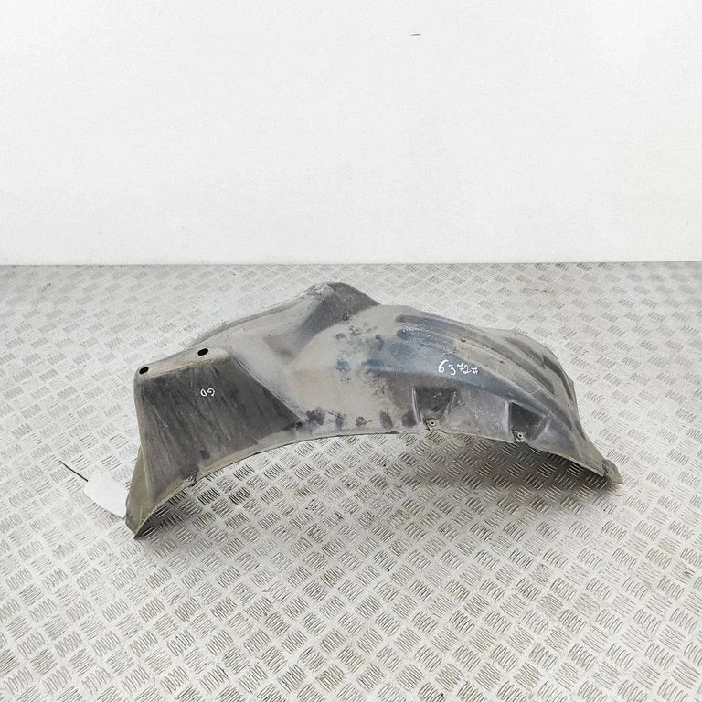 Tagumine poritiivakate 5370B524