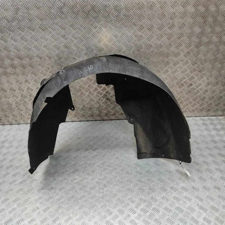 Rear arch fender liner splash guards 9881680