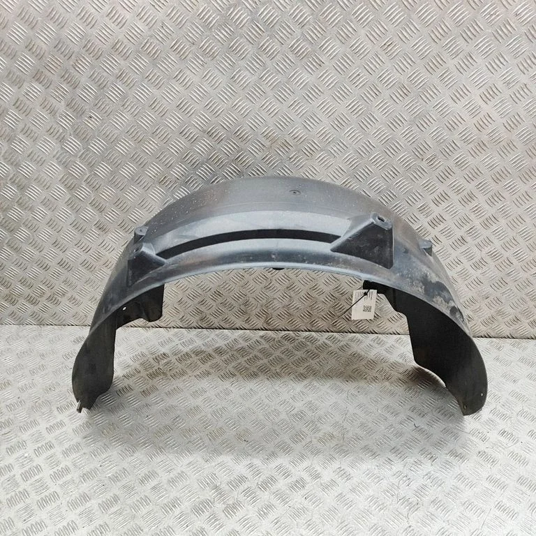 Tagumine poritiivakate 2GA810971B