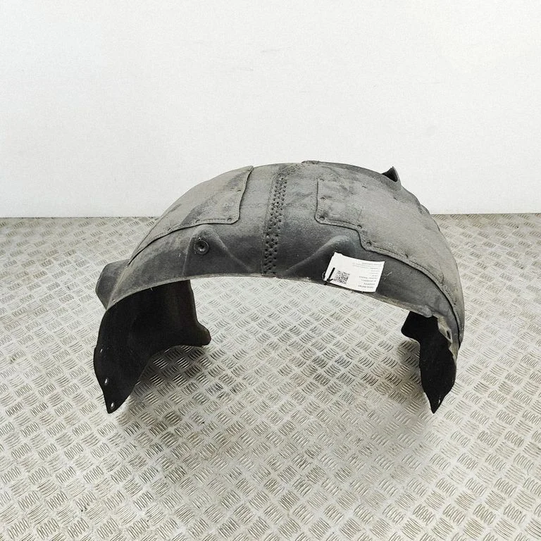 Rear arch fender liner splash guards 86821KL000
