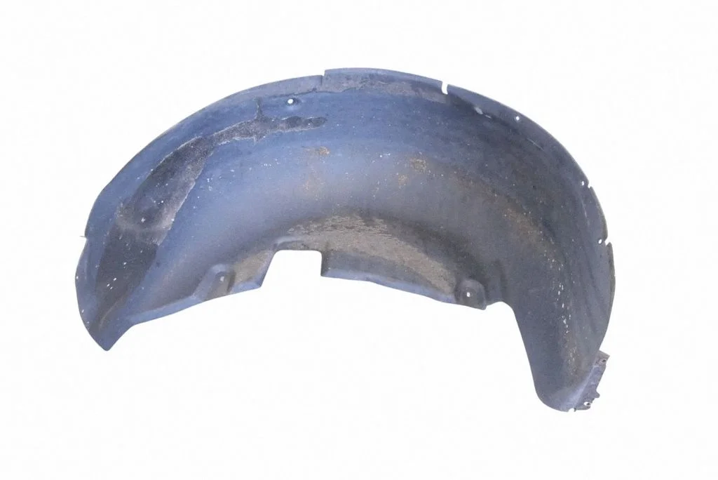 Rear arch fender liner splash guards – left