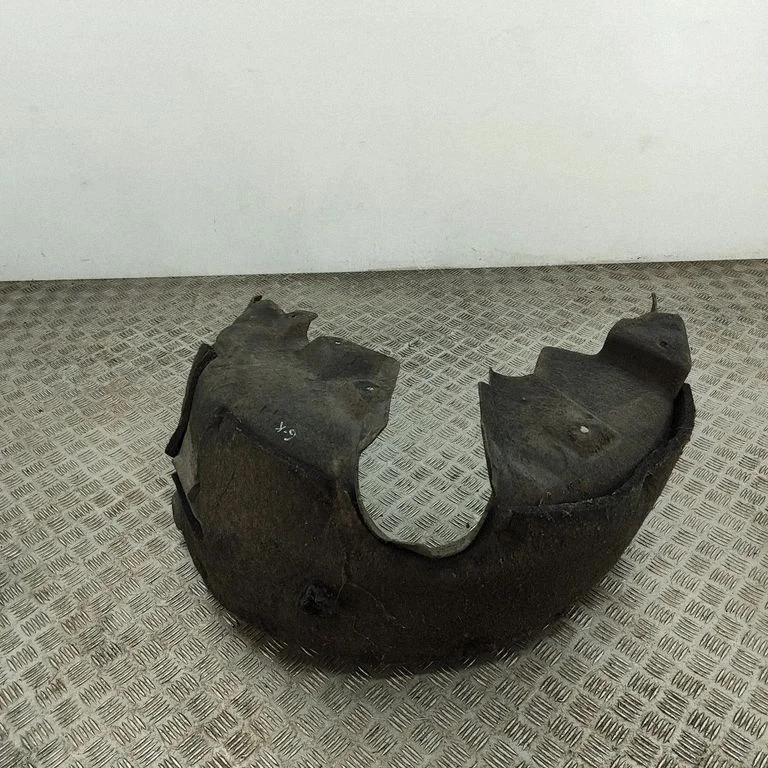 Rear arch fender liner splash guards 4H0810171D