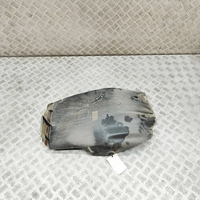 Rear arch fender liner splash guards 99150430601