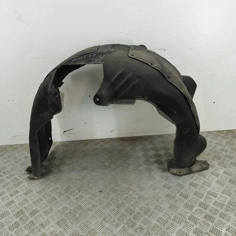 Rear arch fender liner splash guards 86825KL000
