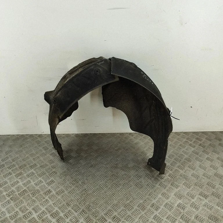 Tagumine poritiivakate 7440180