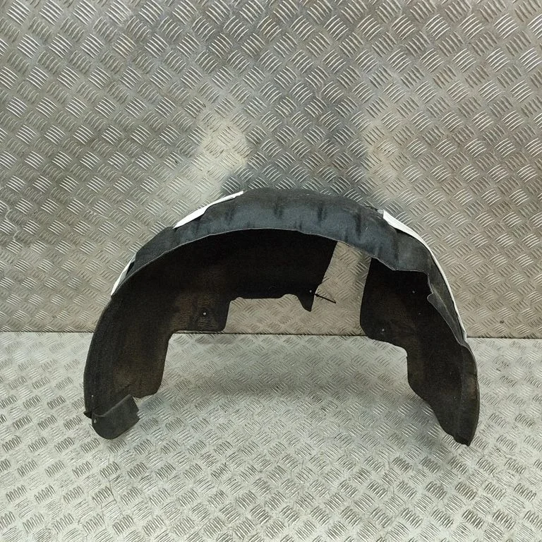 Rear arch fender liner splash guards A1726900400