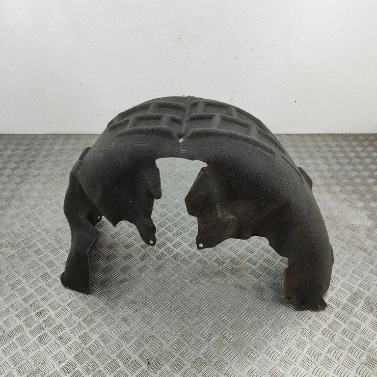 Tagumine poritiivakate 4G0810171C