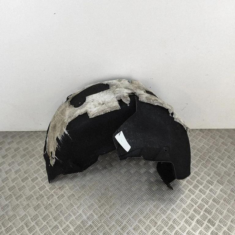 Rear arch fender liner splash guards LR127997