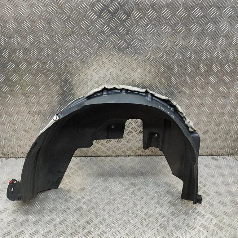 Rear arch fender liner splash guards 9832023480