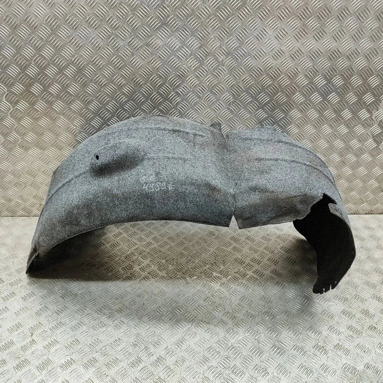 Rear arch fender liner splash guards 670038118