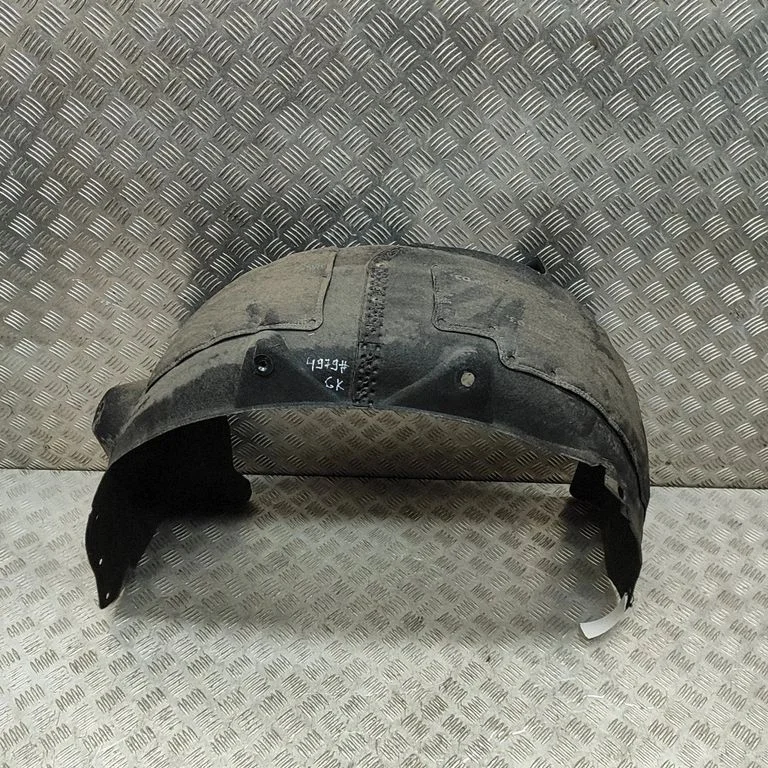 Tagumine poritiivakate 86825KL000
