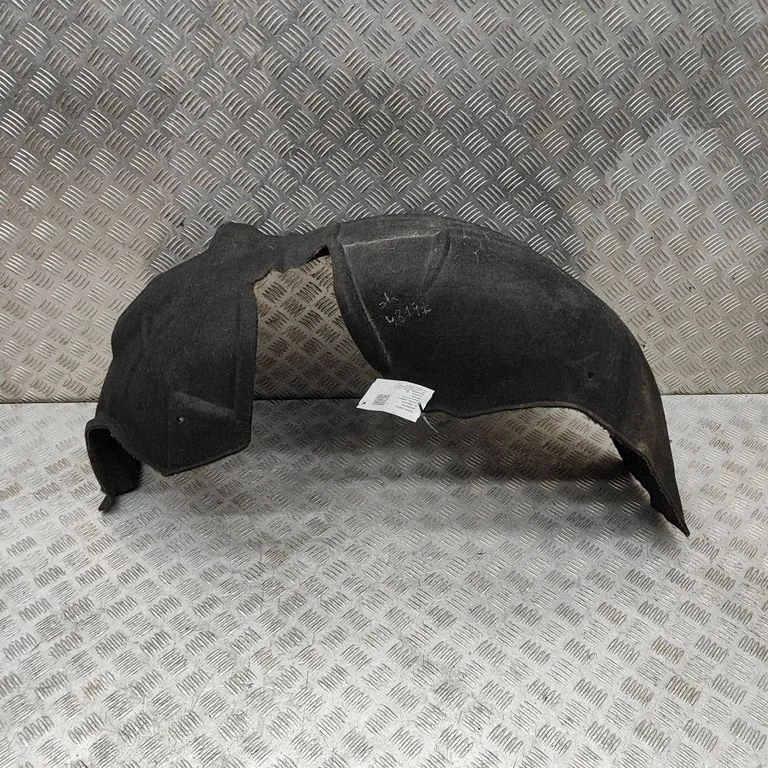 Rear arch fender liner splash guards G67135SHMA