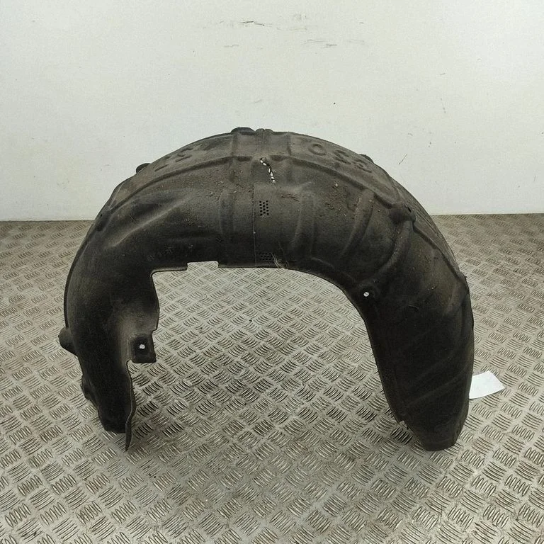 Rear arch fender liner splash guards 7340929