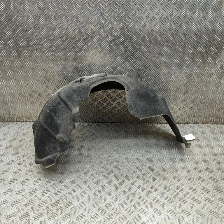 Aizmugurējais dubļusargs (arkas ieliktnis) – Toyota Corolla E210 E21 (2018-)