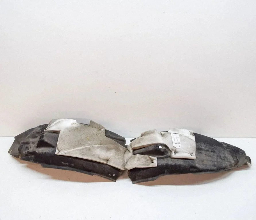 Rear arch fender liner splash guards J9C3279D22AD