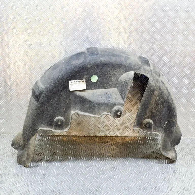 Rear arch fender liner splash guards A1716901830