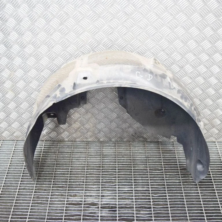 Tagumine poritiivakate – Opel Zafira C (2011-2019)
