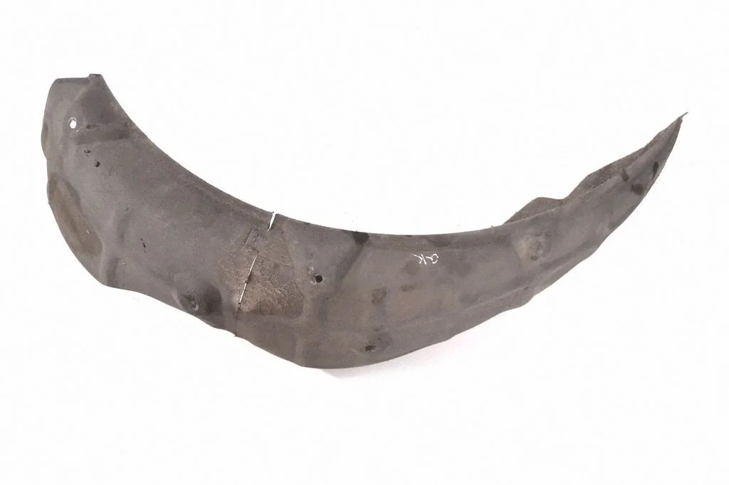 Rear arch fender liner splash guards – left