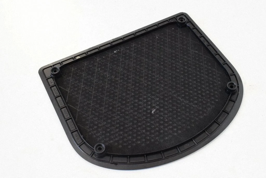 Maskownica głośnika środkowego – BMW Seria 7 F01 F02 F03 F04 (2008-2016)