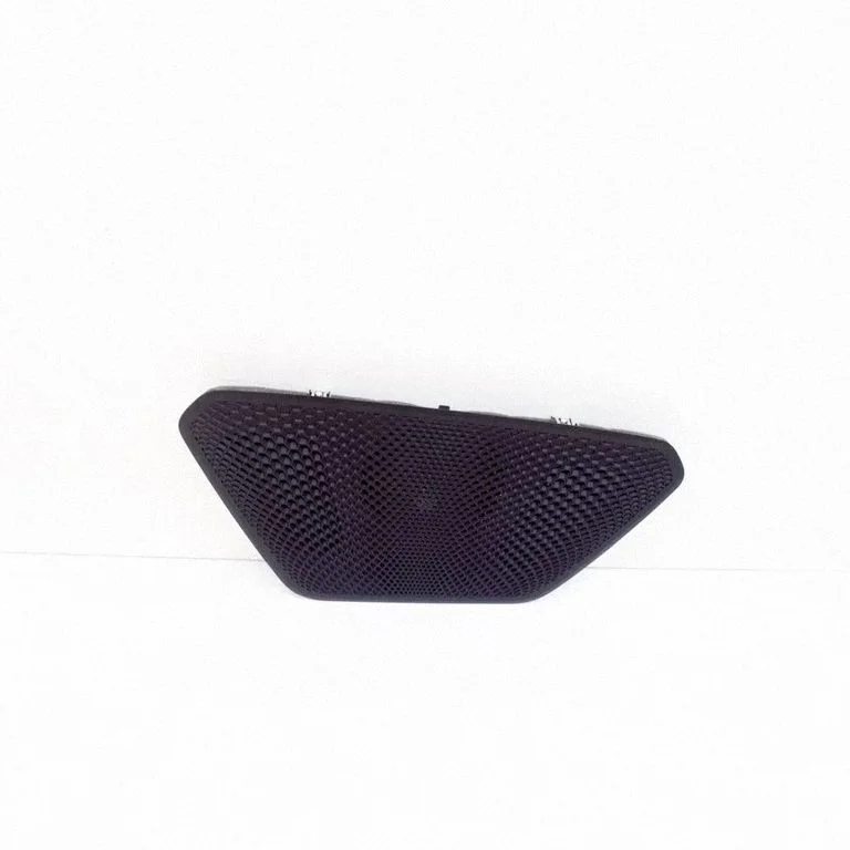 Maskownica głośnika środkowego 6832366