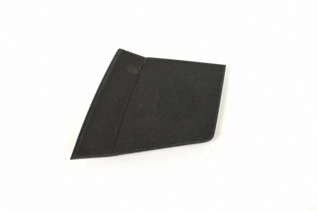 Dash center speaker trim cover – Mercedes-Benz Sprinter W906 (2006-2018)