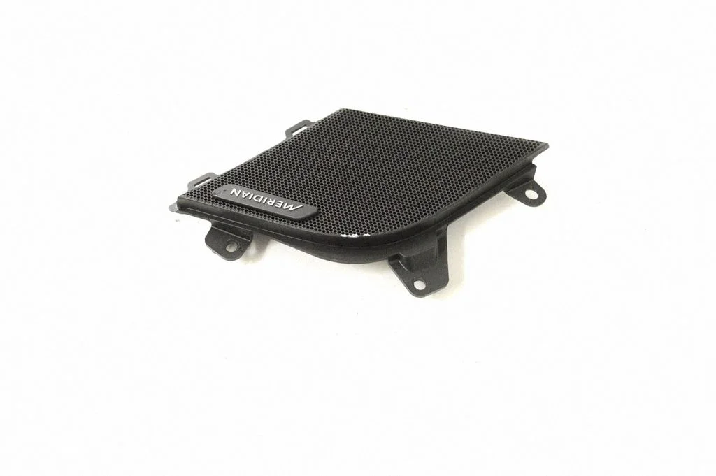 Dash center speaker trim cover – Jaguar XE (2015-)