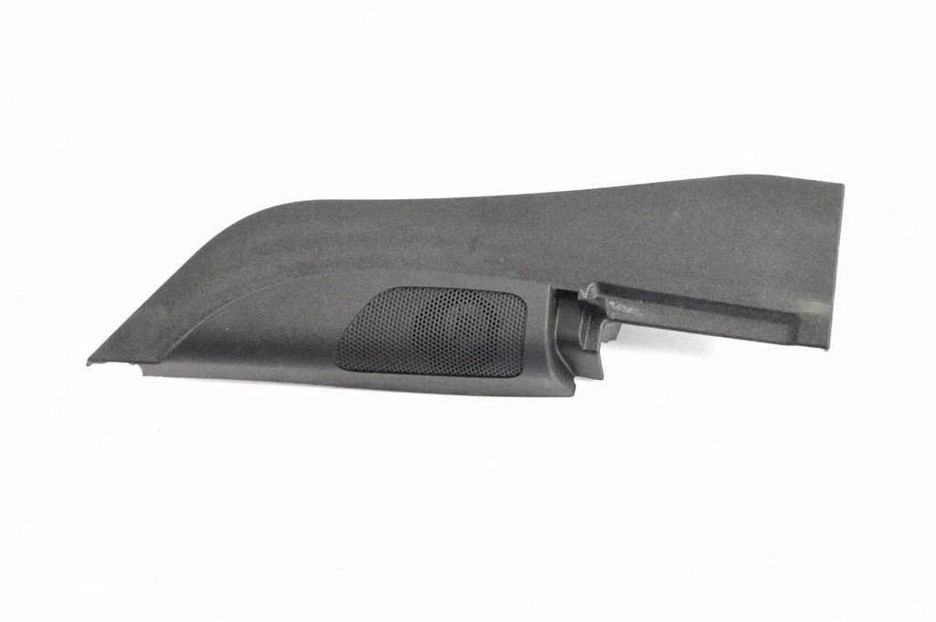 Maskownica głośnika środkowego – Ford Kuga I (2008-2012)