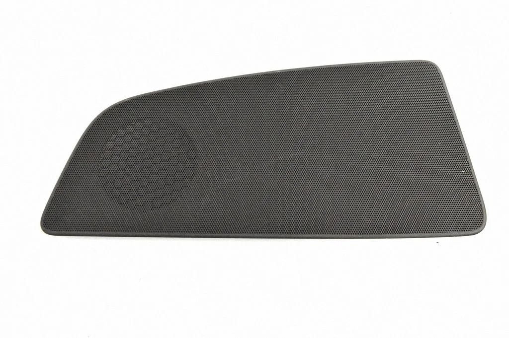 Dash center speaker trim cover – Audi A8 S8 D4 4H (2010-2016)