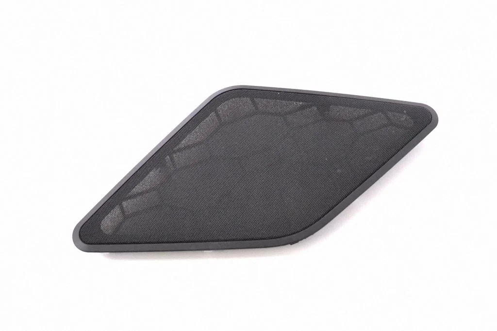 Dash center speaker trim cover – BMW 6 Series F12 F13 (2010-2018)