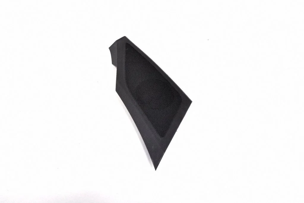 Armatuurlaua keskkõlari kate KD4560811