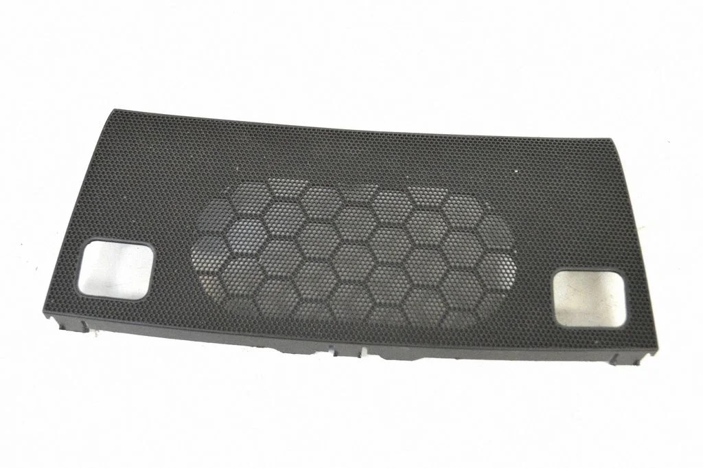 Centrālā skaļruņa apdare 8J0857367